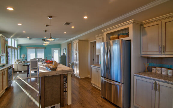 Kitchen - The Riviera II, 3 Bedroom, 2 Bath, 2,040 Sq. Ft. manufactured home by Palm Harbor in Plant City