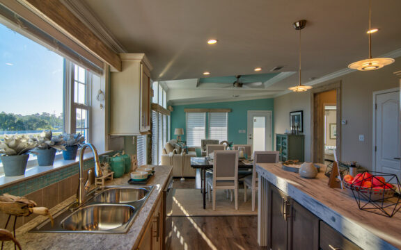 Kitchen - The Riviera II, 3 Bedroom, 2 Bath, 2,040 Sq. Ft. manufactured home by Palm Harbor in Plant City