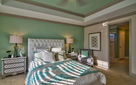 Master bedroom - The Riviera II, 3 Bedroom, 2 Bath, 2,040 Sq. Ft. manufactured home by Palm Harbor in Plant City