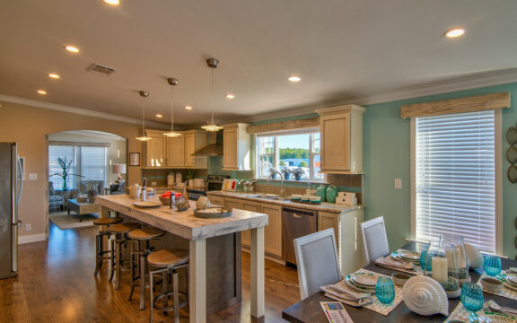 Dining area and kitchen - The Riviera II, 3 Bedroom, 2 Bath, 2,040 Sq. Ft. manufactured home by Palm Harbor in Plant City