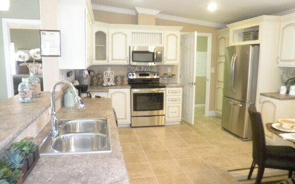 Kitchen - Wellington X348F6 by Palm Harbor Homes
