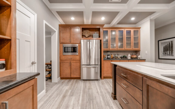 Tradewinds Kitchen by Palm Harbor Homes - 4 Bedrooms, 3 Baths, 2595 Sq. Ft.
